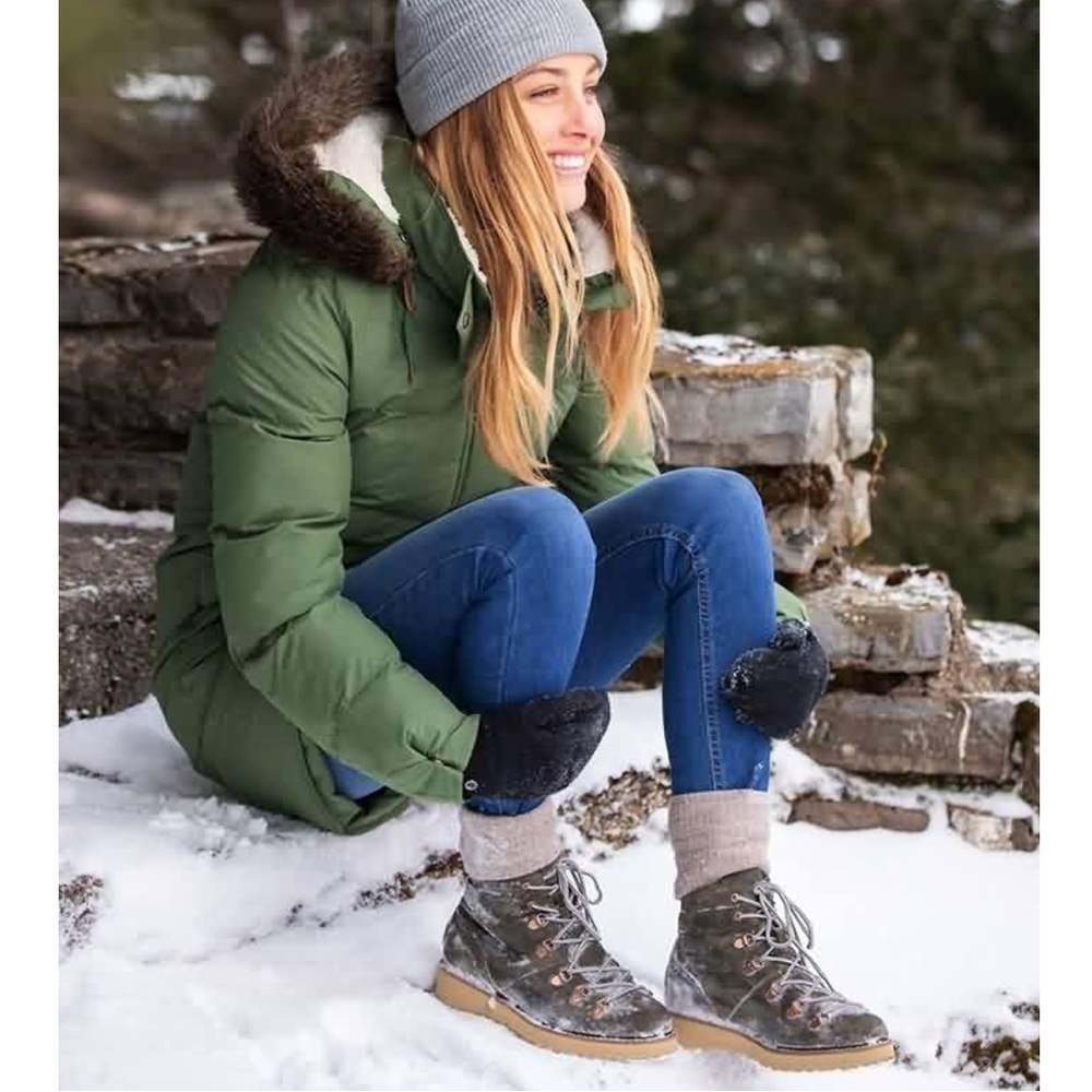 Roxy Alpine Olive Suede Women's Hiking Boots